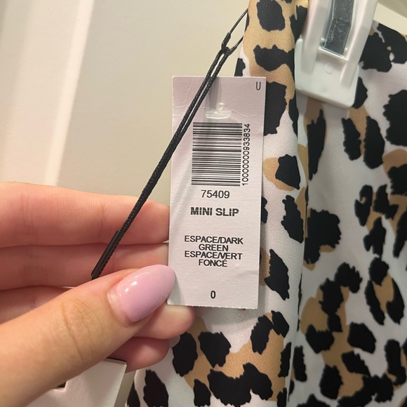 Aritzia Babaton Mini Slip Skirt Cheetah - Picture 3 of 5